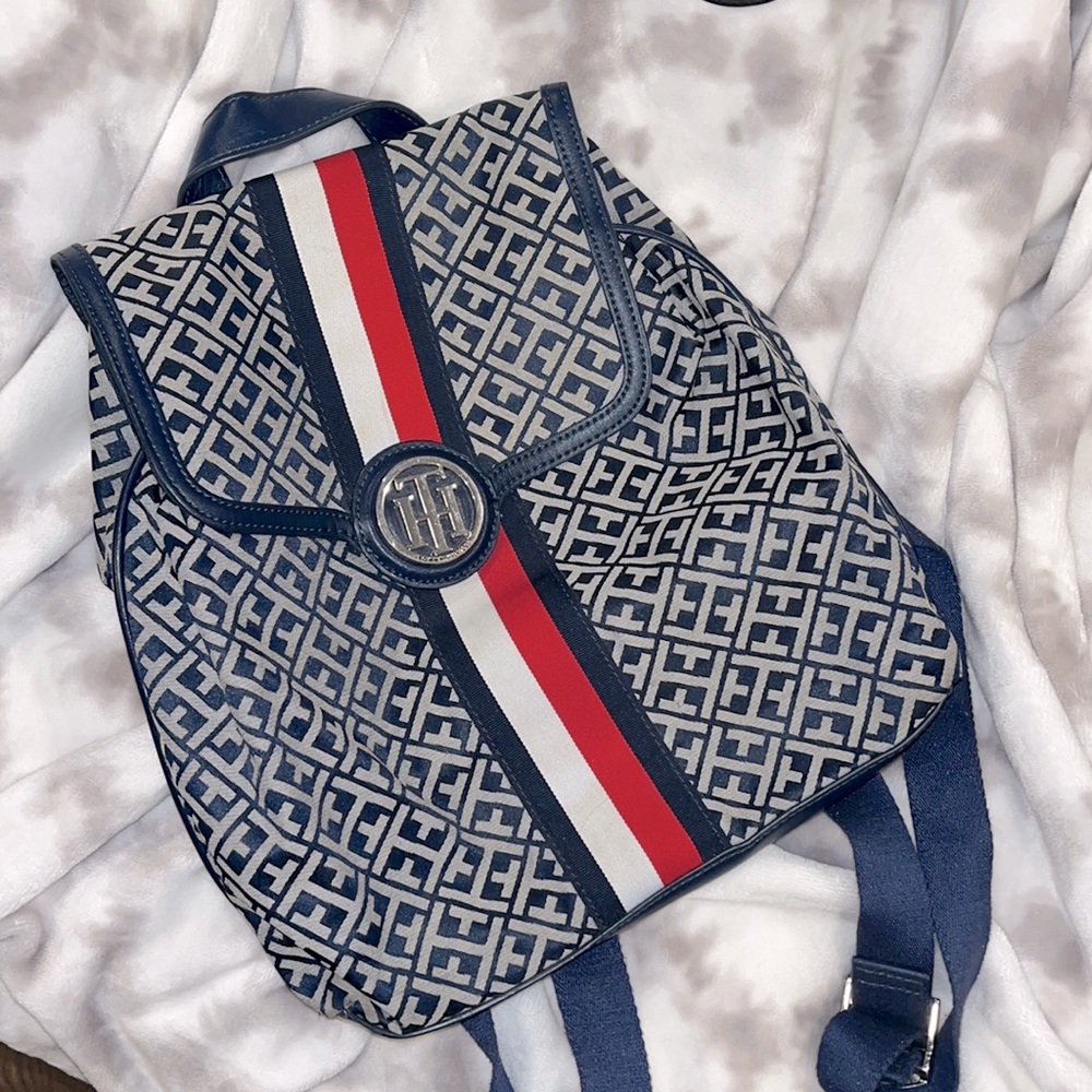 Tommy Hilfiger Backpack 🎒